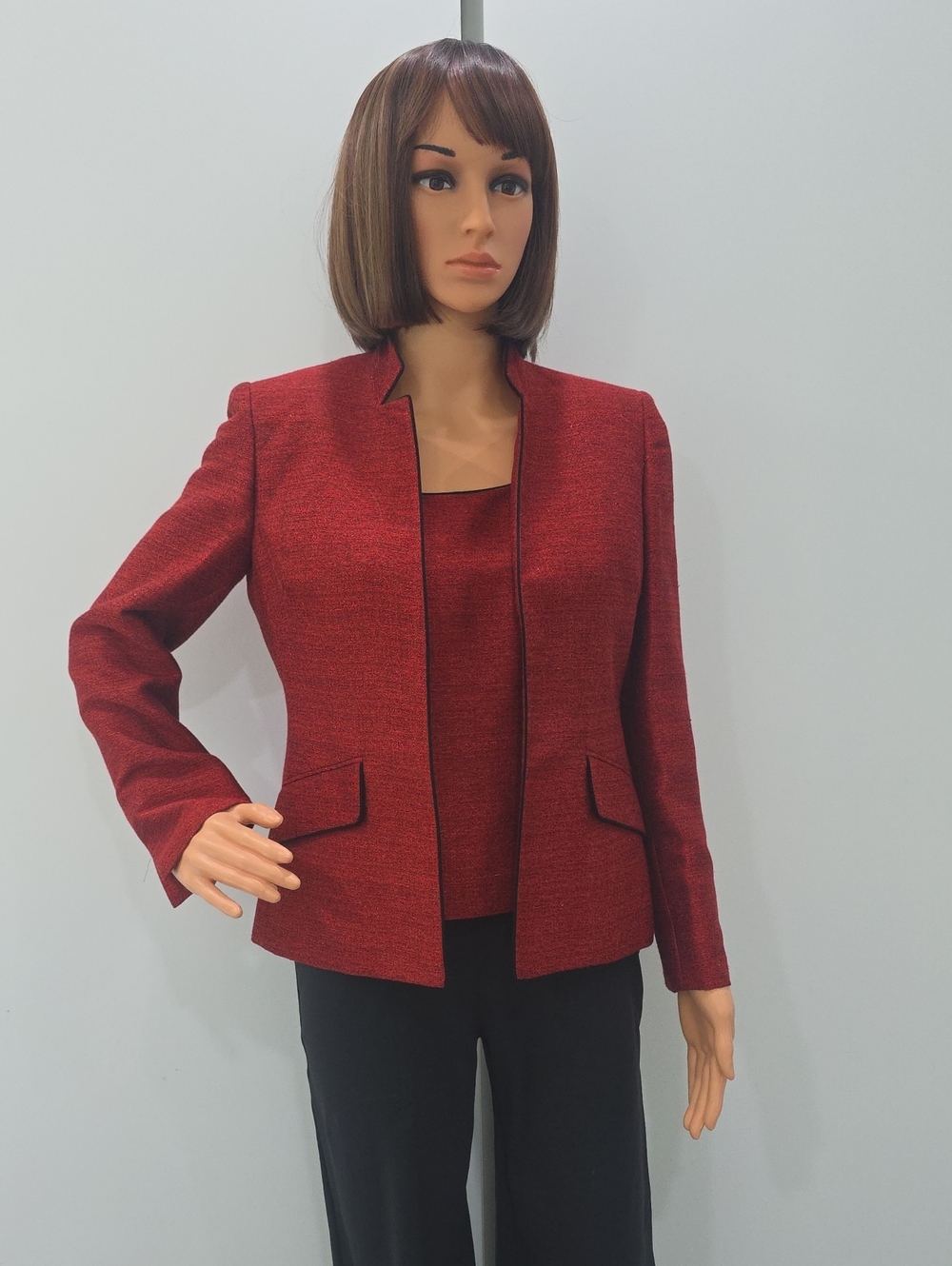 Kasper Womens Elegant Red Open-Front Structured Jacket and Sleeveless Top Size 2